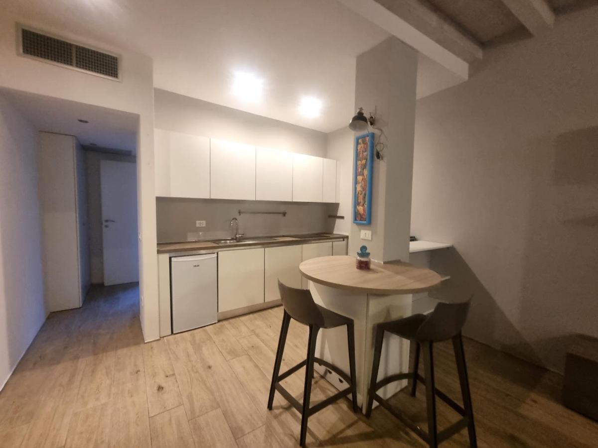 Profumo Di Lago Desenzano-By Goccia Di Lago Desenzano del Garda Kültér fotó