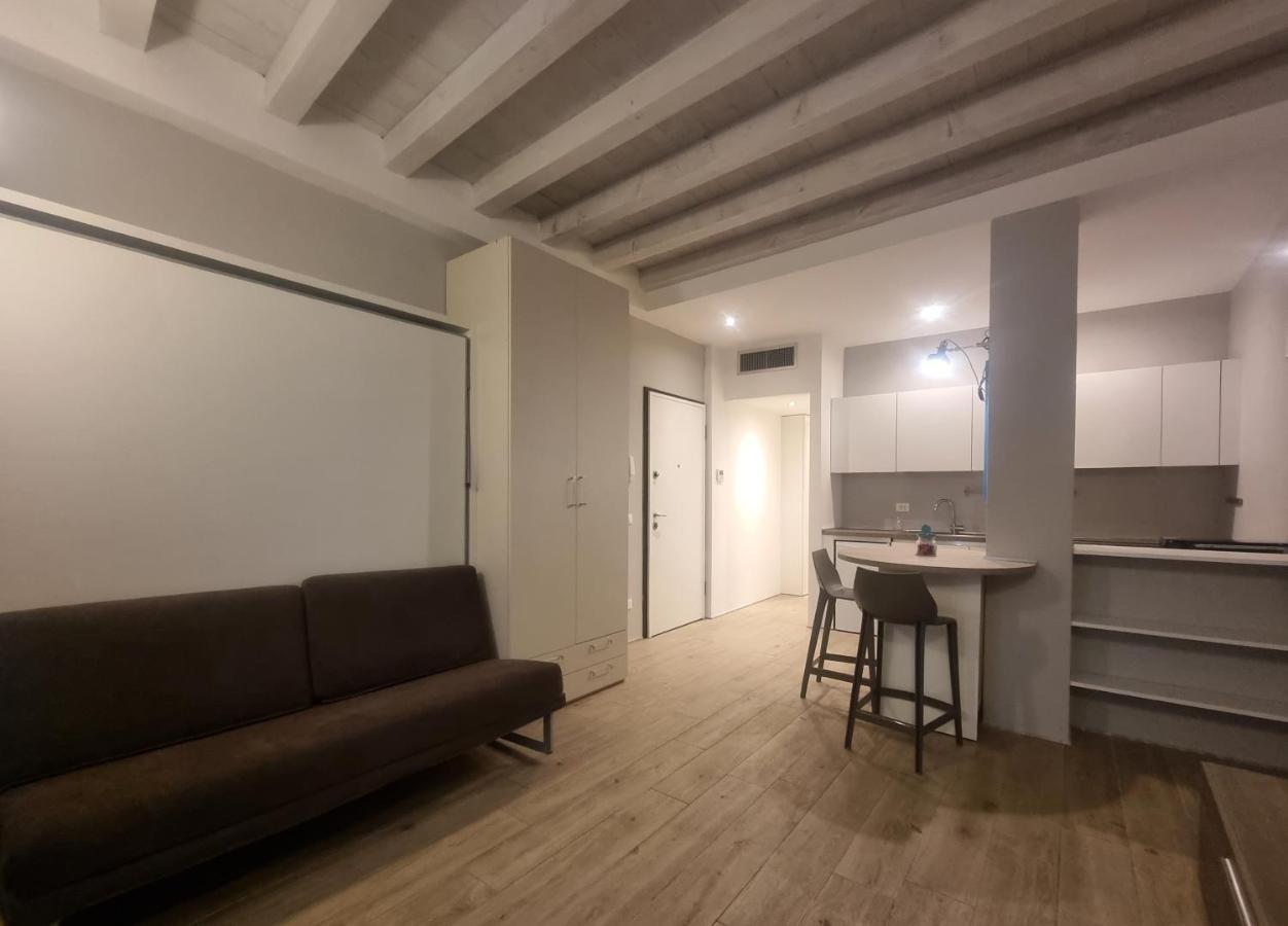 Profumo Di Lago Desenzano-By Goccia Di Lago Desenzano del Garda Kültér fotó